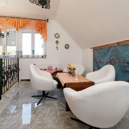 Διαμέρισμα Tilia 3 By Interhome *